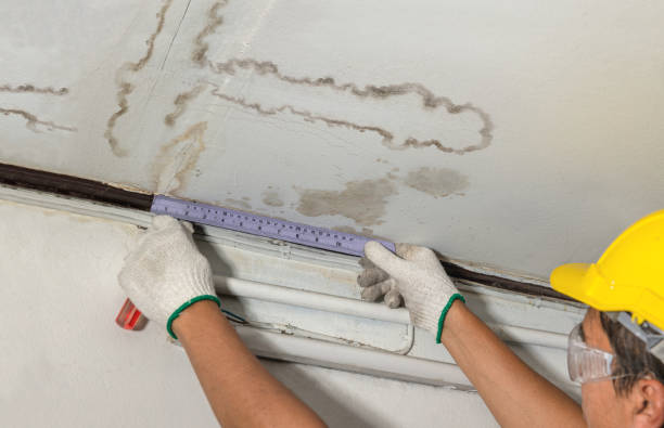 Reliable Burst Pipe Cleanup contractor in Calverton, NY by Water Damage Irwin